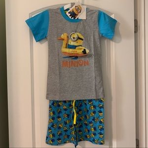 NWT Boys Minions Top & Bottom Pajama Set
